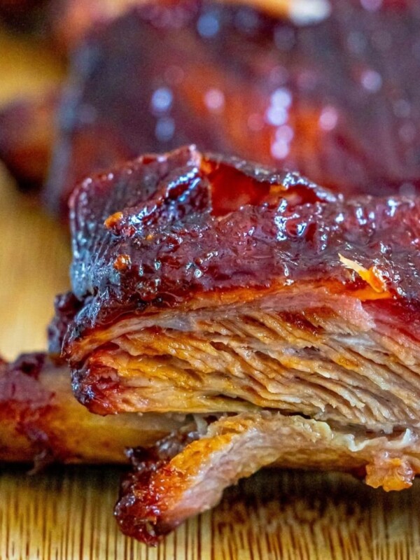 picture of smoked pork rib on a cutting board